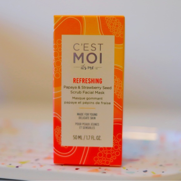 ⭐️Free bundled with 2+items⭐️Refreshing Papaya&Strawberry Seed Scrub Facial Mask - Picture 1 of 4